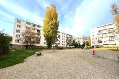 Appartement 3 pièces 180000 €