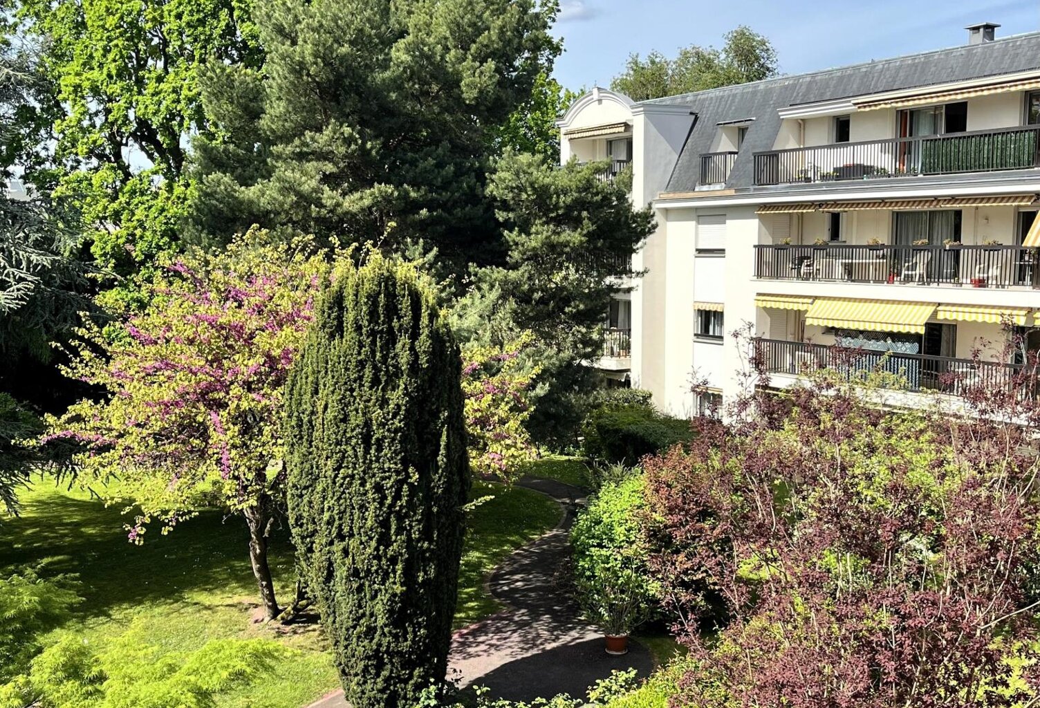 Résidence Séniors. Bel opportunité : Appartement entièrement rénové en 2025 — photo 1