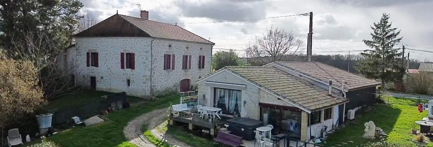 Maison 9 Pièces 241 m² à vendre à Saint-Maurice-de-Lestapel (47290)