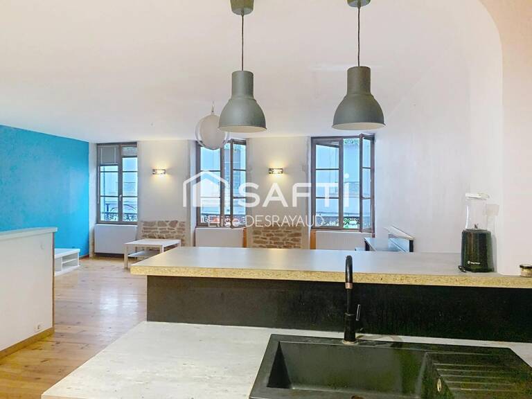 Grand appartement lumineux au centre ville tout en étant au clame — photo 1