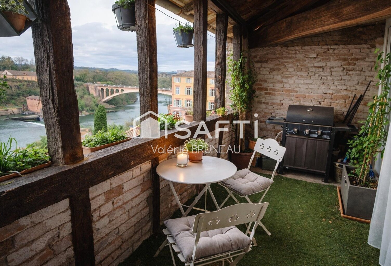 Maison d'exception au cœur du centre historique de Gaillac  190 m² - Vue panoramique — photo 1