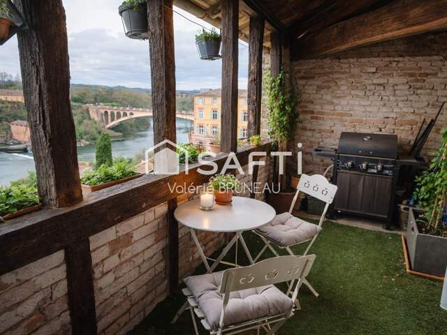 Maison d'exception au cœur du centre historique de Gaillac  190 m² - Vue panoramique — photo du bien