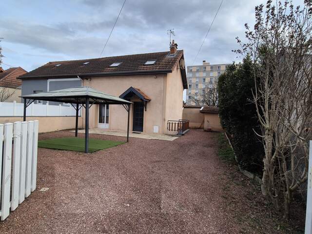 Maison 4 pièces 82 m² à Roanne — photo du bien