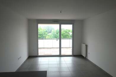 Appartement 3 pièces 816 €