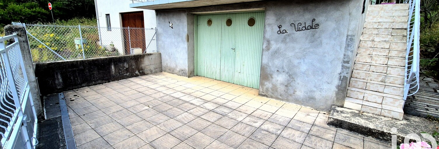 Maison 4 Pièces 93 m² à vendre à Saint-Germain-l'Herm (63630)