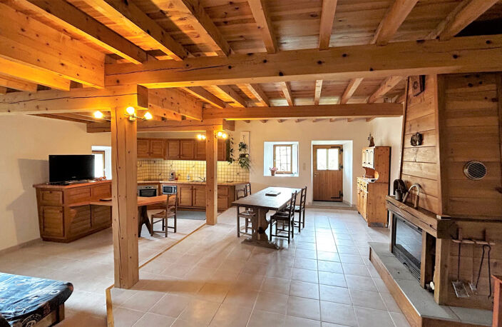 Maison Le Devoluy 4 pièce(s) 199.58 m2 — photo 2