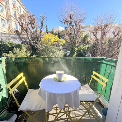 Appartement 3 pièces 279900 €