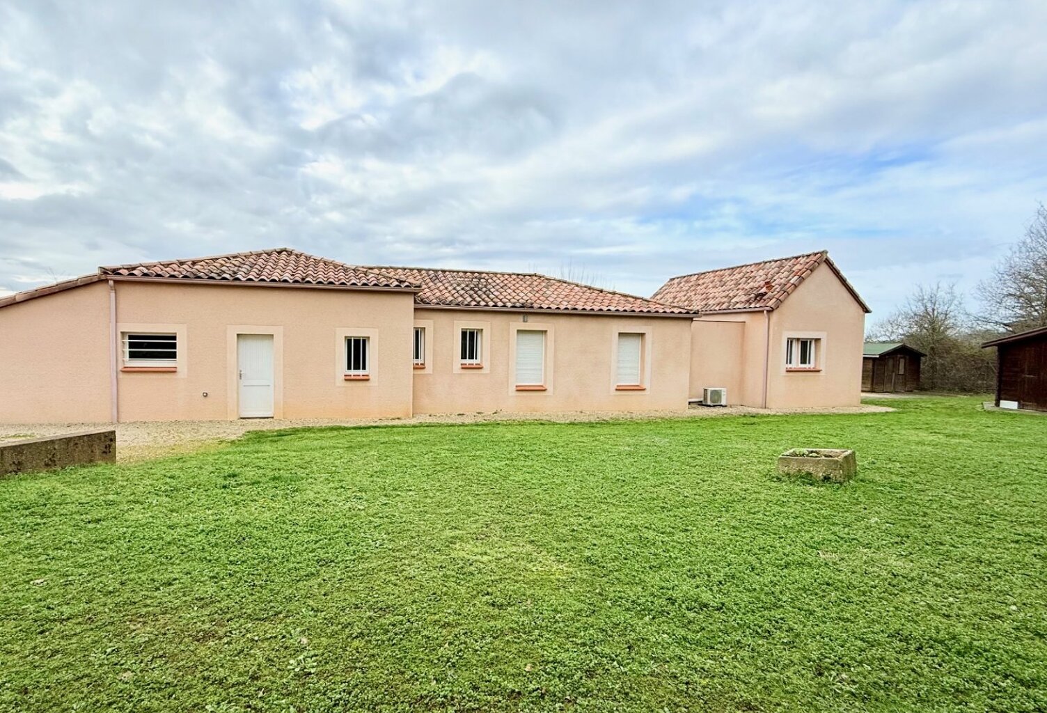 Maison — photo 1