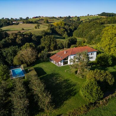 Maison 12 pièces 1580000 €