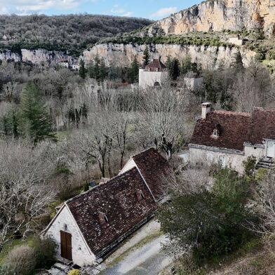 Maison 9 pièces 383000 €