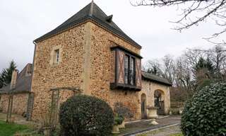 Maison 8 Pièces 200 m² à vendre à Lacropte (24380)