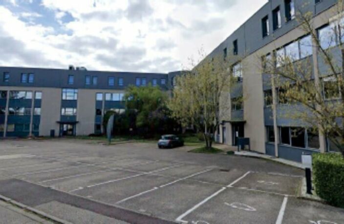 BUREAUX à LOUER — photo 2