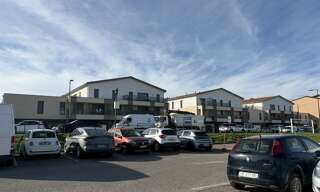 Commerce  133 m² à louer à Saint-Bonnet-de-Mure (69720)