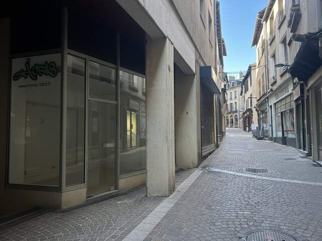 Local commercial — photo du bien