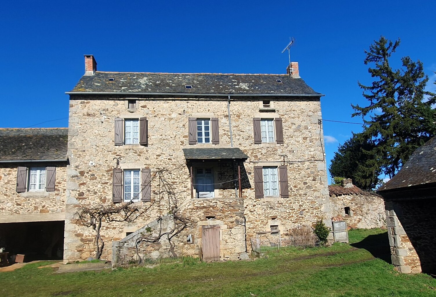 Corps de ferme — photo 1