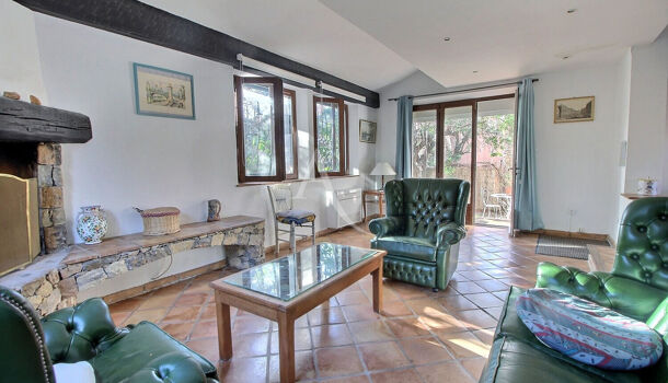 Villa / Maison 6 pièces  à vendre Carqueiranne 83320