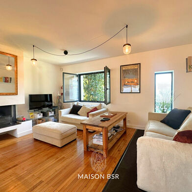 Maison 7 pièces 863200 €