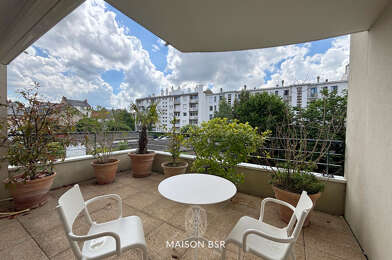 Appartement 4 pièces 429270 €