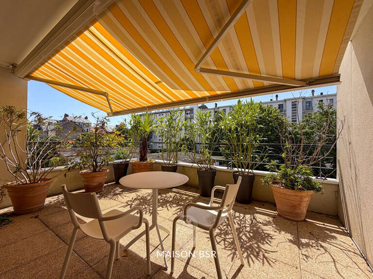 Appartement type 4 avec terrasse et double stationnement — photo 1