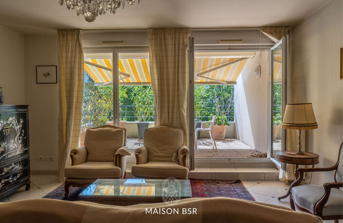 Appartement type 4 avec terrasse et double stationnement — photo 4