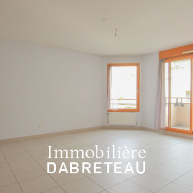 Appartement 3 pièces 1112 €