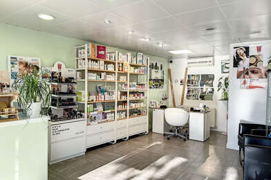 Commerce 3 pièces 115500 €