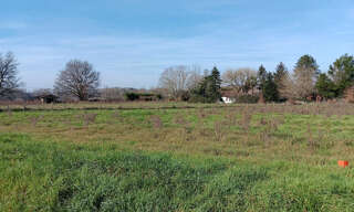 Terrain  1192 m² à vendre à Lafrançaise (82130)