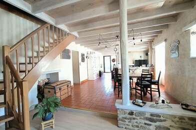 Maison 7 pièces 300800 €