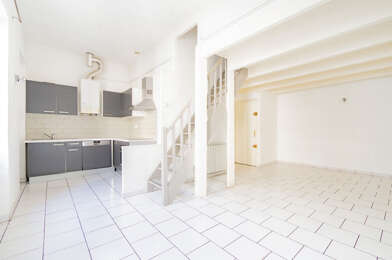 Appartement 3 pièces 740 €