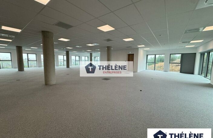 BUREAUX à LOUER — photo 4