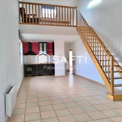 Appartement 4 pièces 530 €