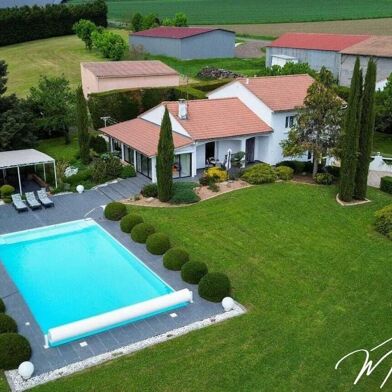 Maison 6 pièces 399000 €