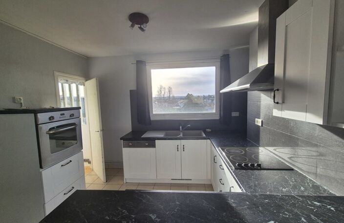Vente appartement 3 pièces 71 m² Montluçon (03100) — photo 2