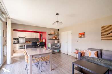 Appartement 3 pièces 210000 €