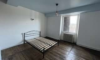 Immeuble   m² à vendre à Bourganeuf (23400)