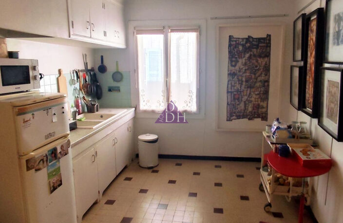 Hyères Centre Historique   Appartement 2 pièces de 49m2 loué — photo 4
