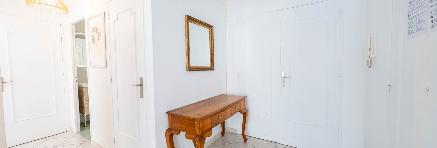 Appartement 2 Pièces 53 m² à vendre à Nice (06200)