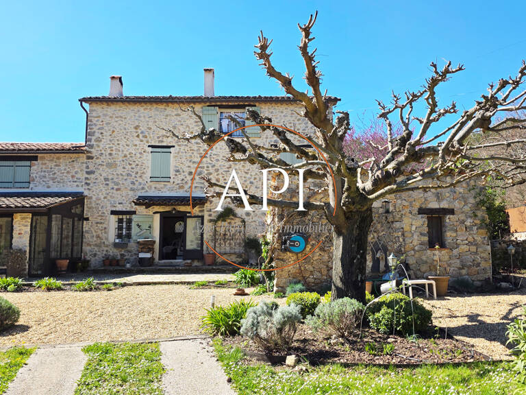 Bastide en pierre à FAYENCE — photo 1