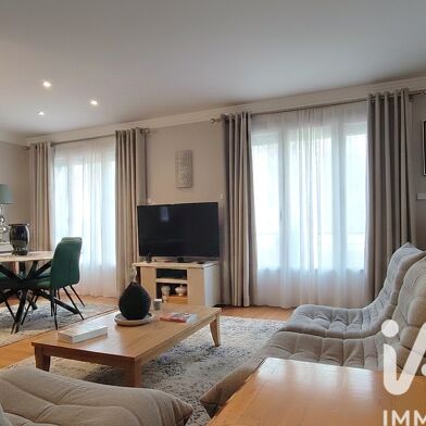 Appartement 6 pièces 305000 €
