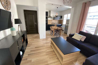 Appartement 3 pièces 780 €