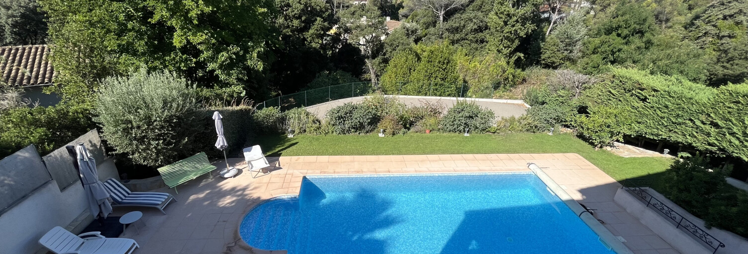 Maison 5 Pièces 200 m² à vendre à Saint-Raphaël (83700)