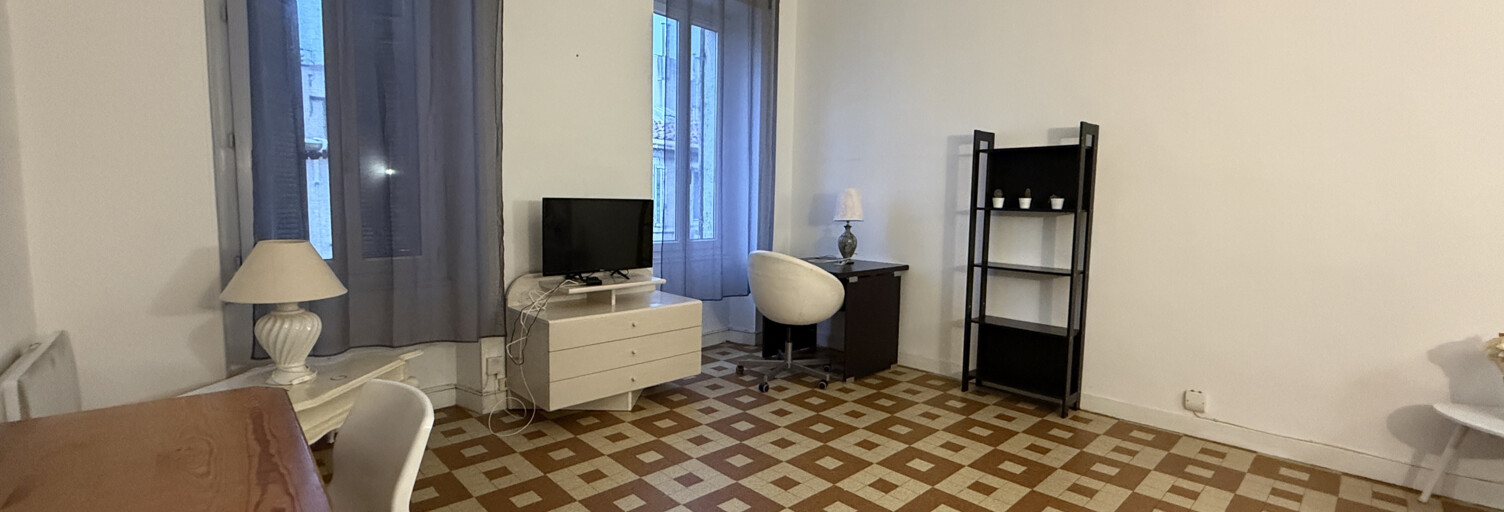 Appartement 1 Pièce 34 m² à louer à Marseille 8 (13008)