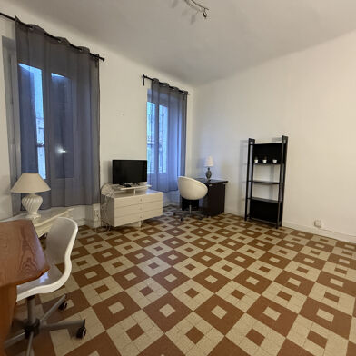 Appartement 1 pièces 710 €