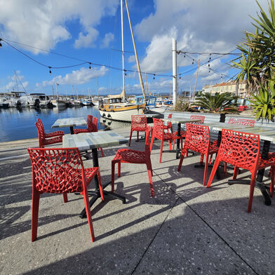 Commerce  549000 €