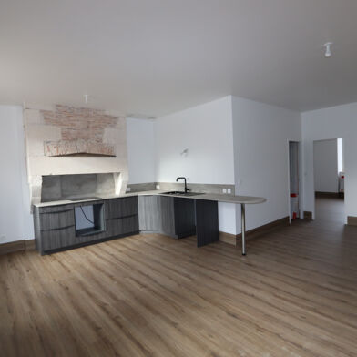 Appartement 4 pièces 690 €