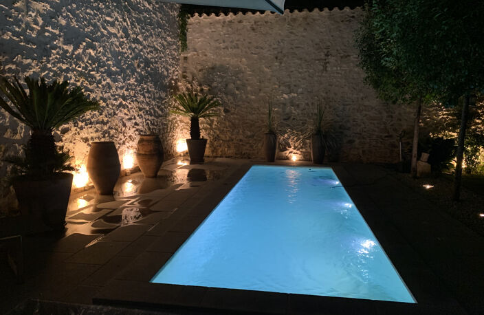 NIMES JEAN JAURES Maison de ville de 160 m2 avec piscine, ja — photo 4