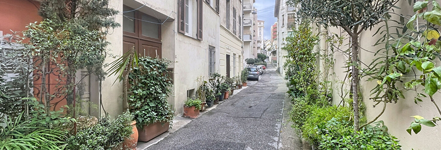 Maison 5 Pièces 97 m² à vendre à Nice (06000)