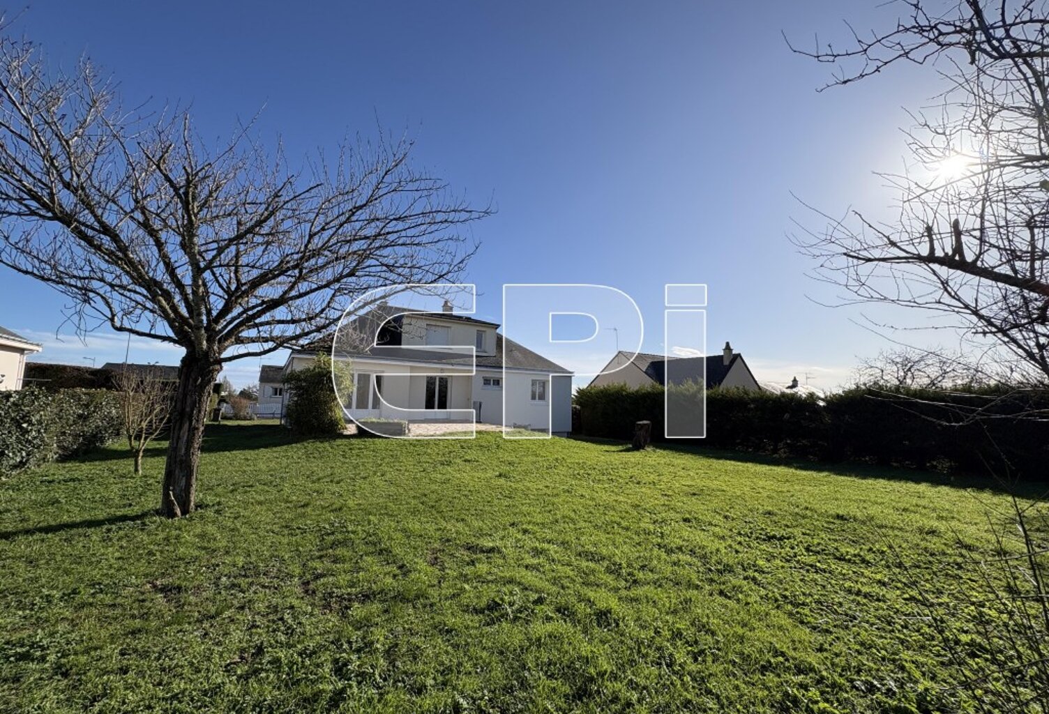 MONTREUIL BELLAY Rare, Maison Contemporaine de 140M² habitables — photo 1