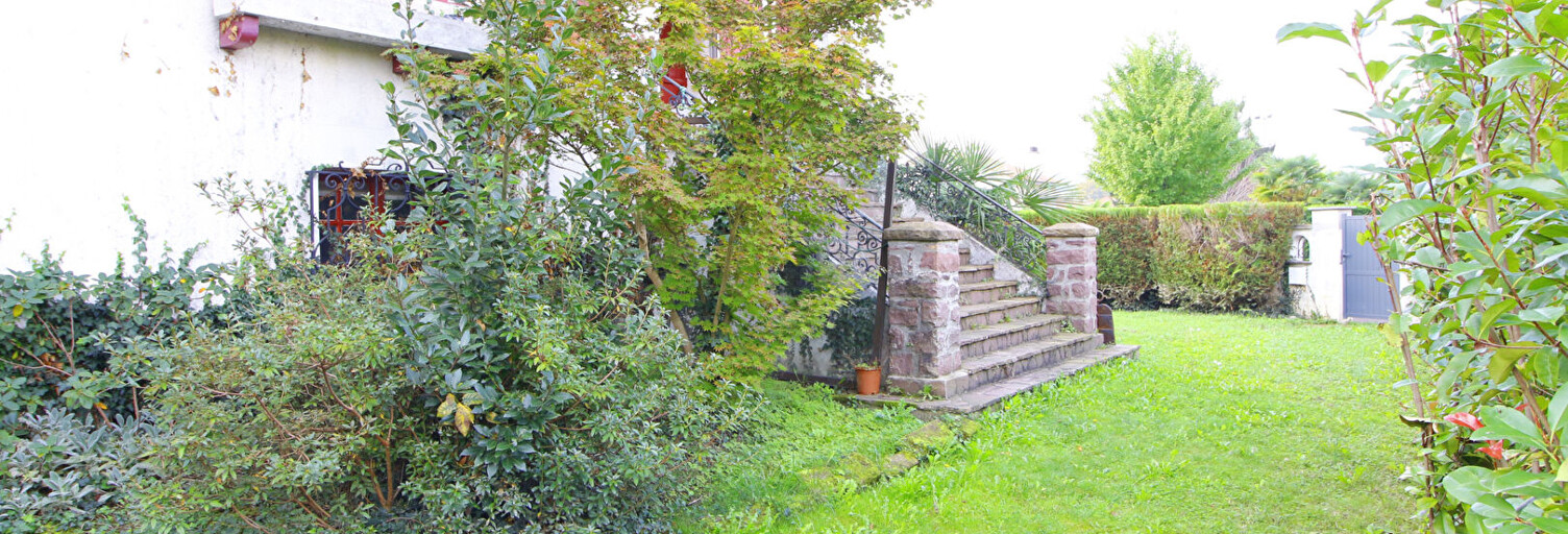 Maison 6 Pièces 135 m² à vendre à Gan (64290)