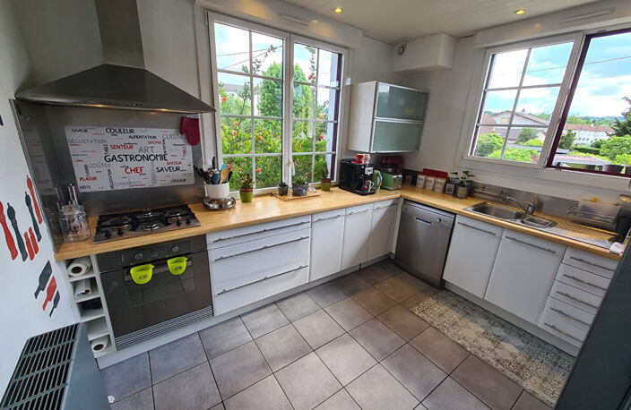 Maison centre Gan 135 M2 - sous sol complet — photo 4